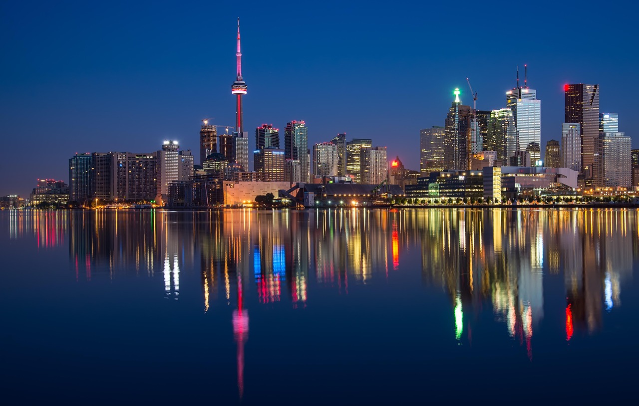 toronto skyline canada